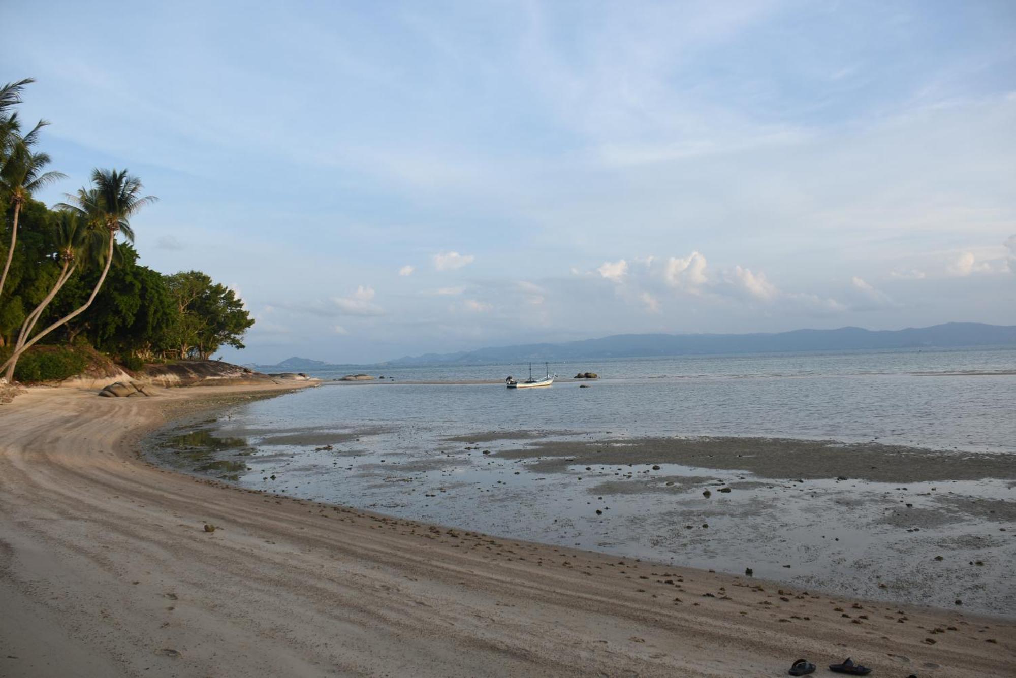 Blue Lotus Resort Baan Tai Exteriör bild