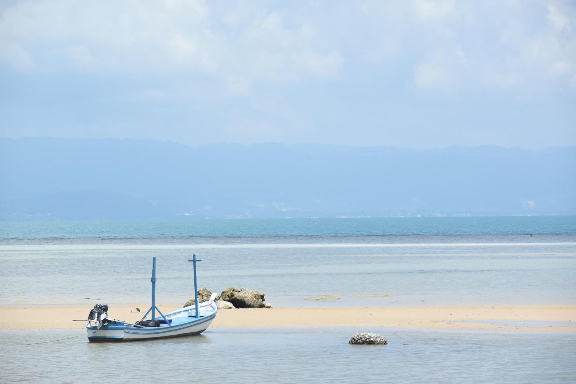 Blue Lotus Resort Baan Tai Exteriör bild