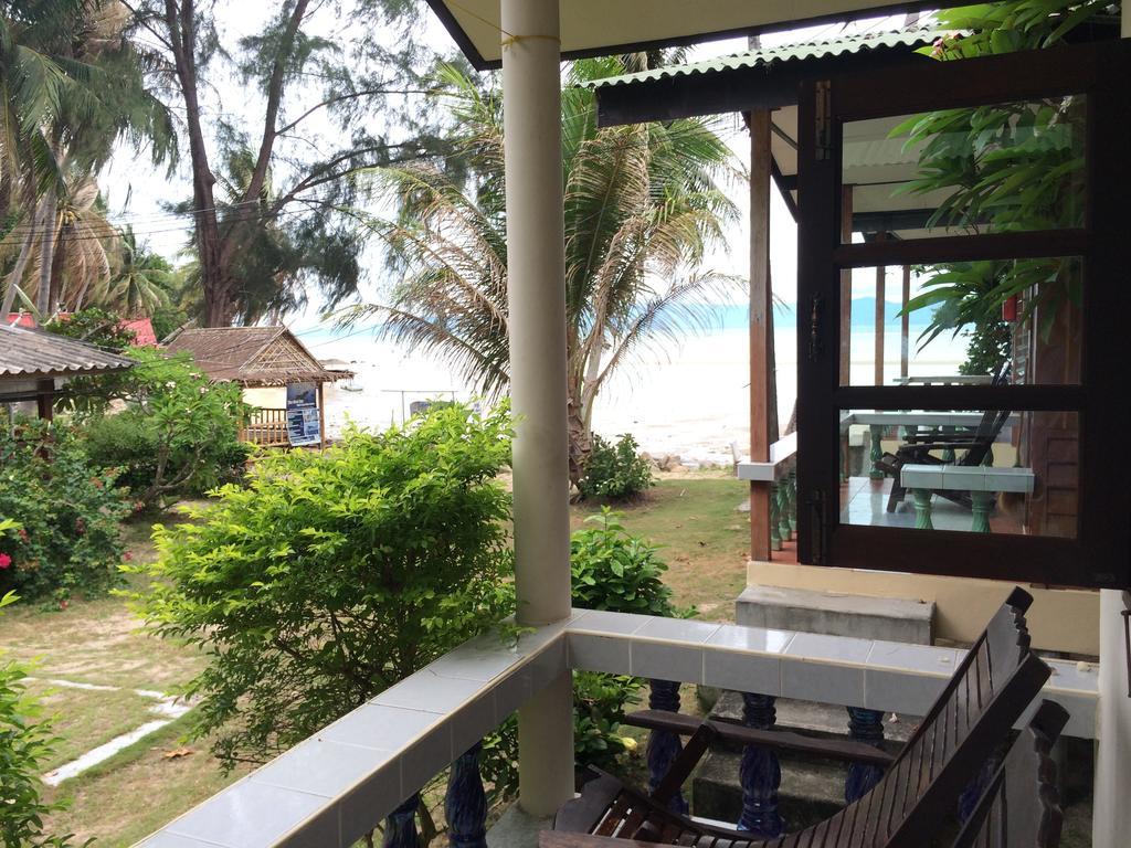 Blue Lotus Resort Baan Tai Exteriör bild